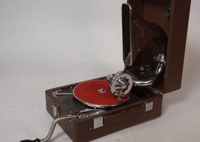1940 Orosz Hadi Gramofon - 7bf8534e 5e13 413a 8fe3 81feab2af015